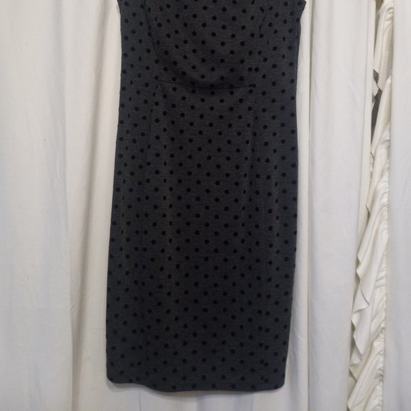 POLKA-DOT BUSINESS CASUAL DRESS - Picture 2 of 4